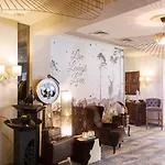 Grand Monopole 3*