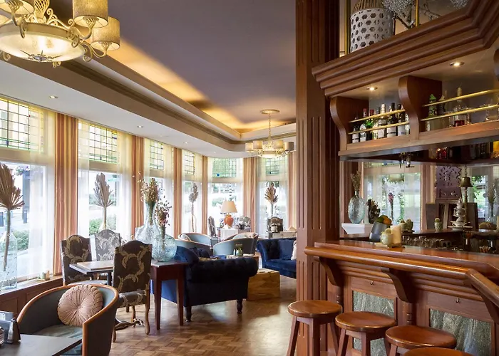 Hotel Grand Monopole 3*