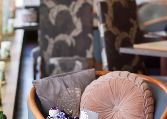 Grand Monopole Hotell 3*